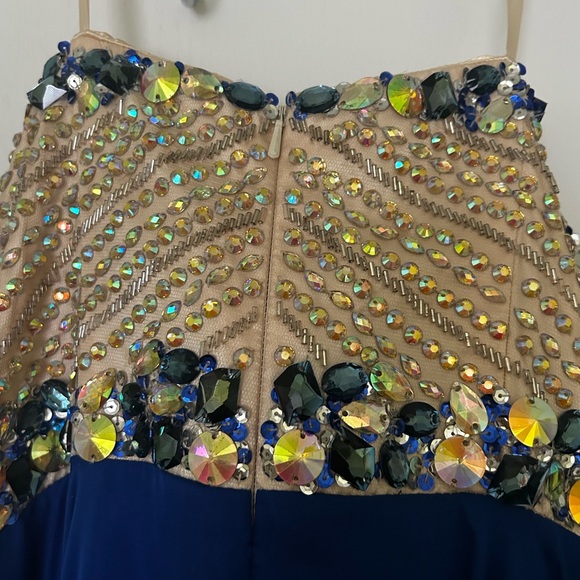 Prom Dress - Picture 6 of 10